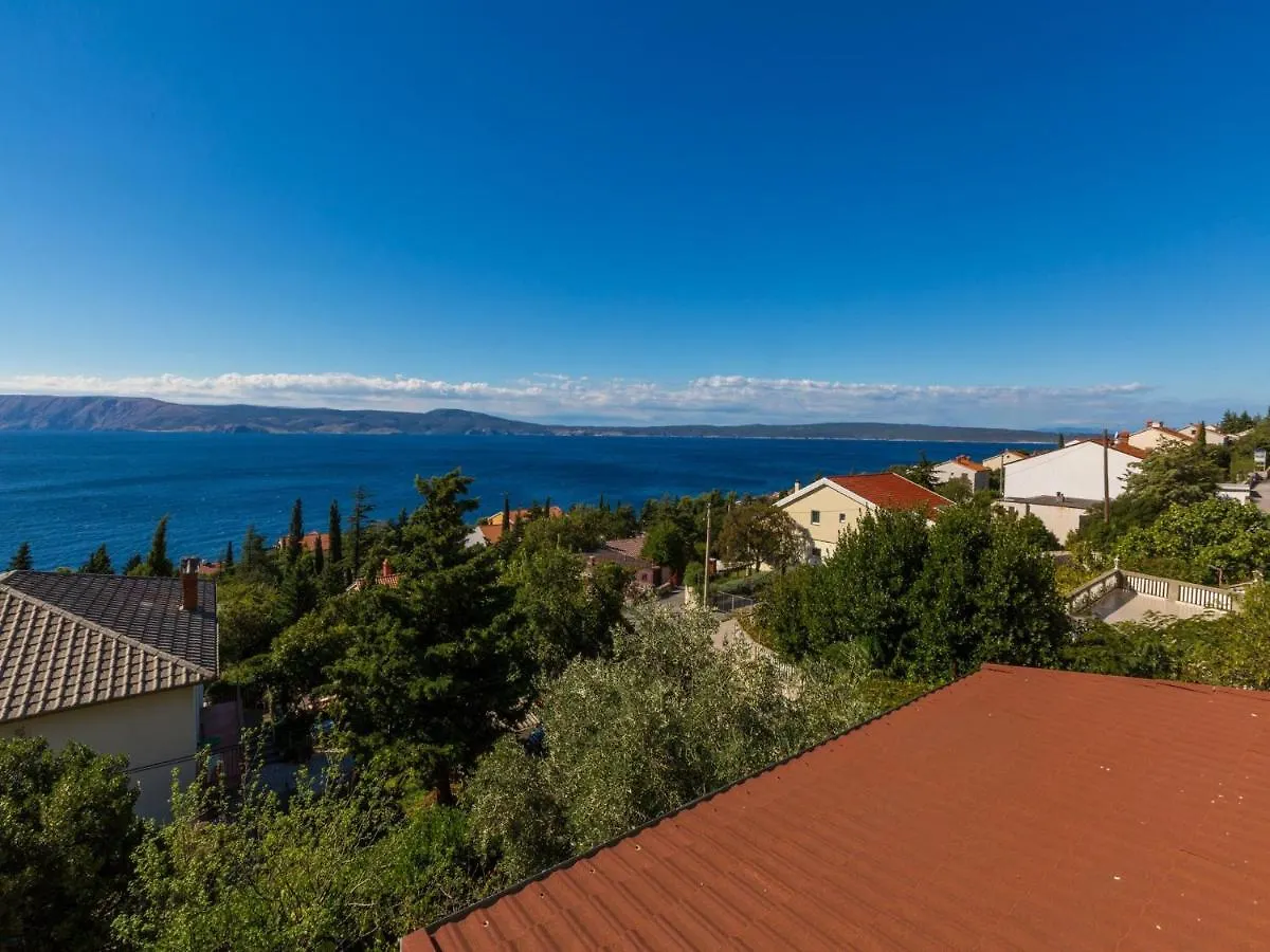 Apartments Stipe Novi Vinodolski