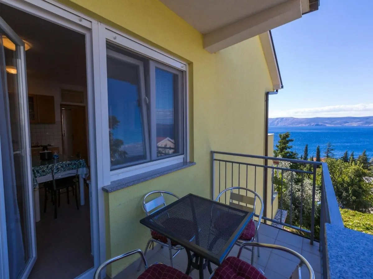 Apartments Stipe Novi Vinodolski 0*,