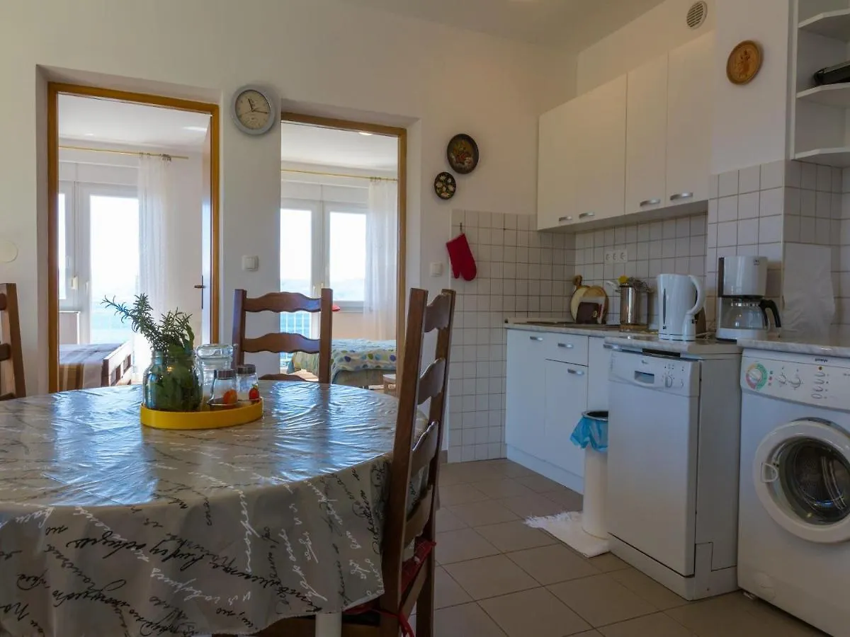 Apartments Stipe Novi Vinodolski Croatia