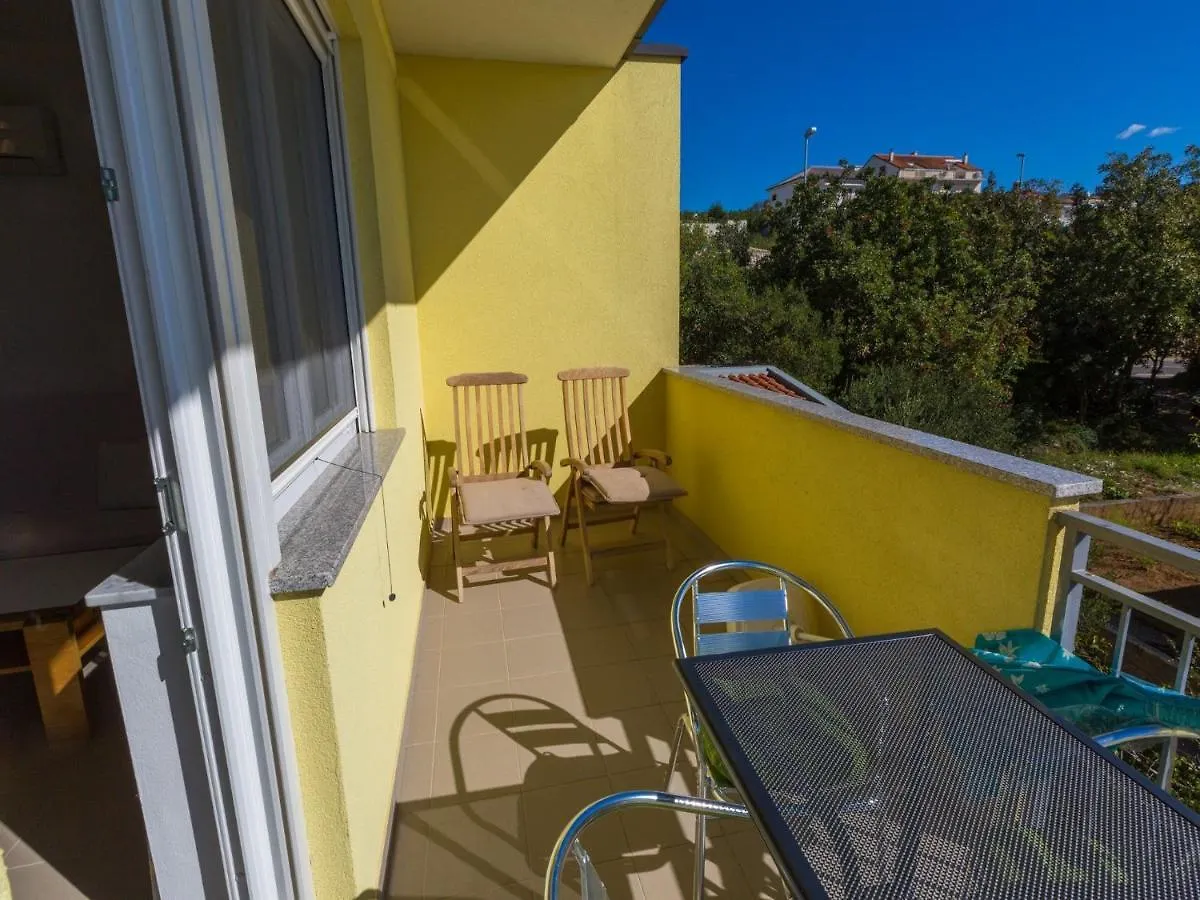 Apartments Stipe Novi Vinodolski