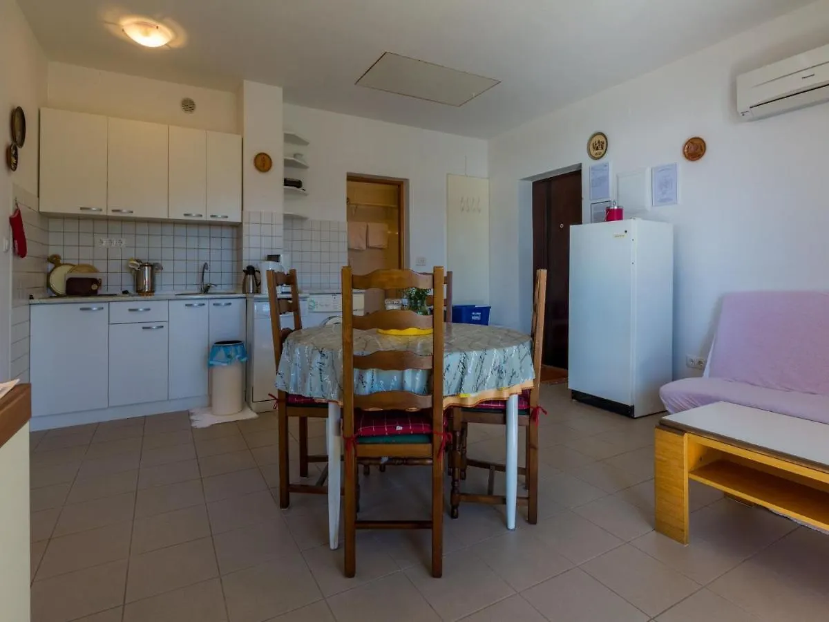 Apartments Stipe Novi Vinodolski
